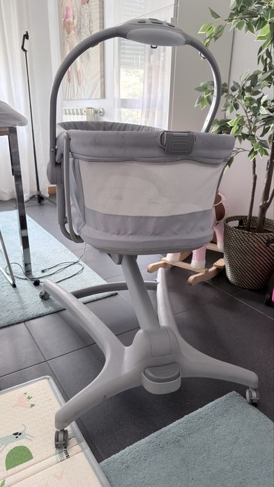Chicco Baby Hug 4 em 1 Air com colchão e redutor
