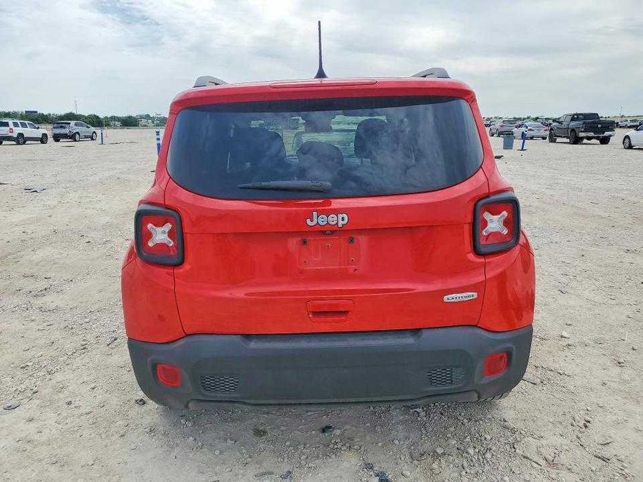 Кросовер Jeep Renegade Latitude