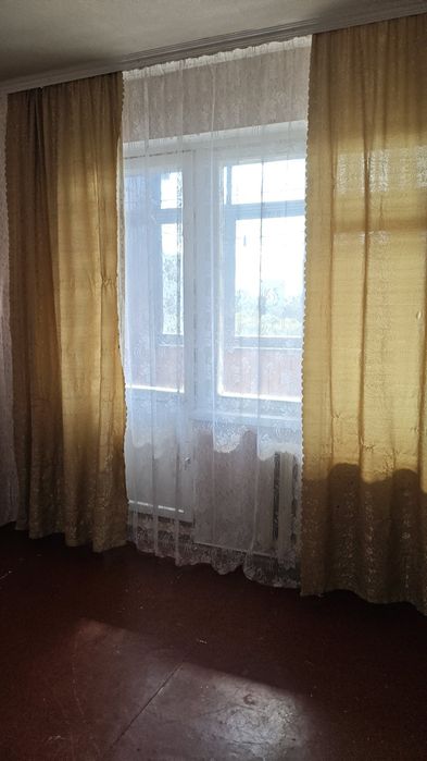 Здам 2-кімнатну квартиру на Курсовій