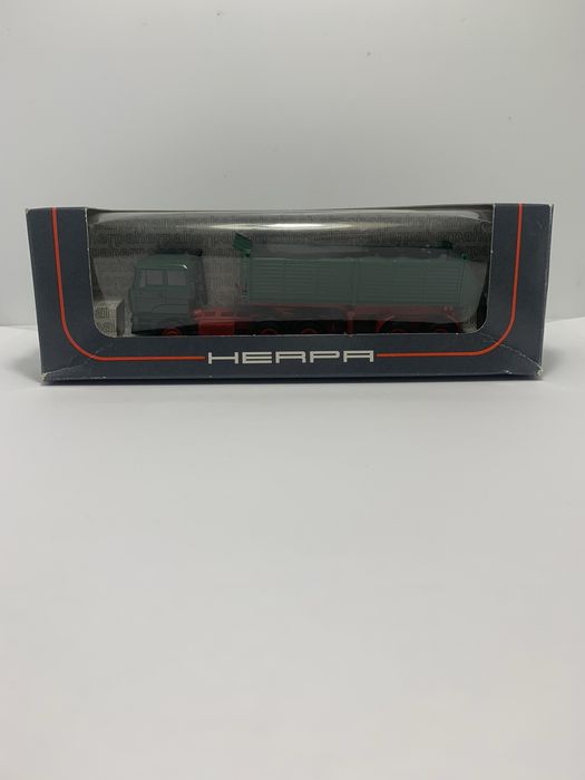 DAF 3300 da Herpa escala 1/87