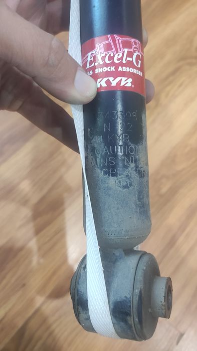 Продам стойки KYB/ стояли на Getz