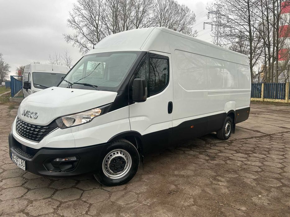 Wynajem Iveco Daily 460 cm najdłuższy AUTOMAT