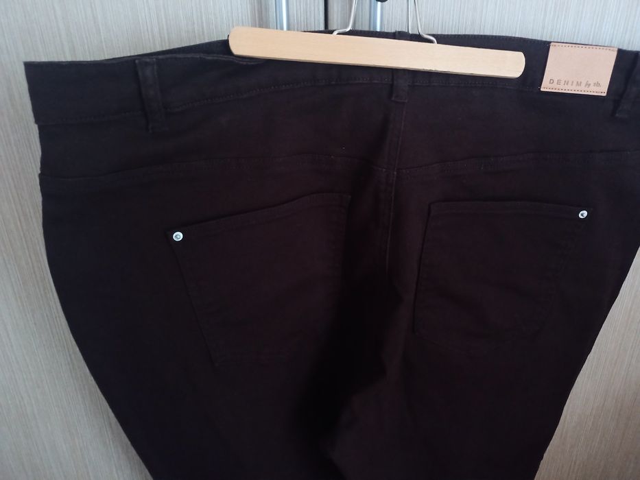 Джинси Denim та Lucy & Yak дуже великого розміру