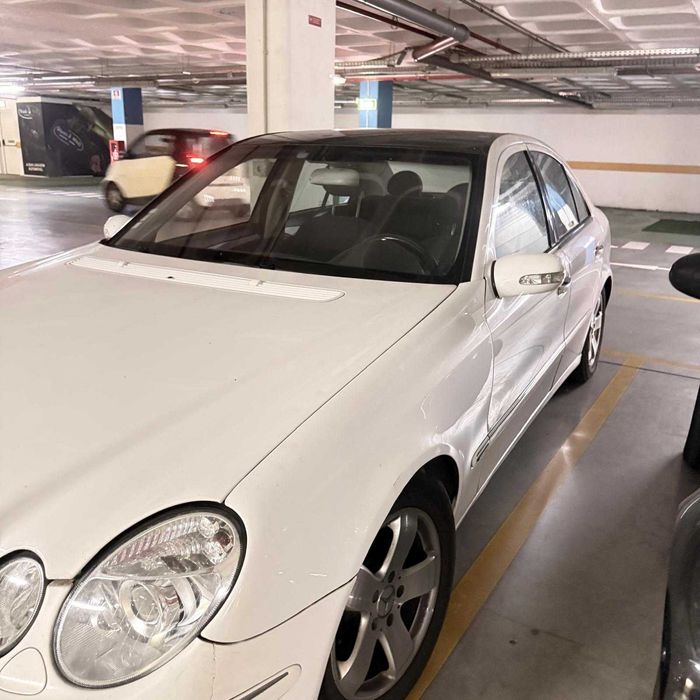 Carro - Mercedes