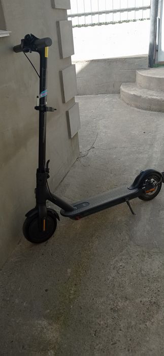 Електросамокат .