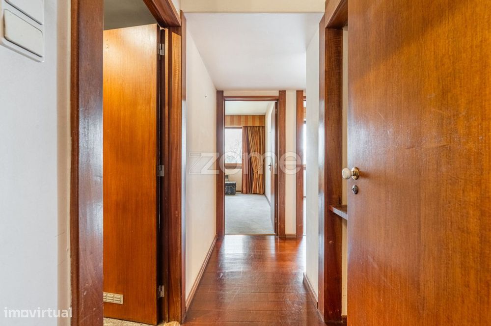 Apartamento T3+1 na Azenha, Sra. da Hora, Matosinhos