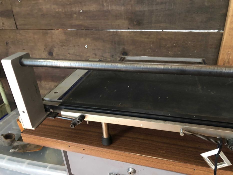 Maquina corte acrilico e madeira