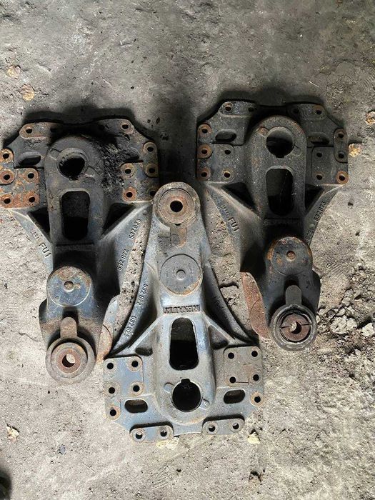 Кронштейн задней полурессоры Renault Premium/Magnum e-3/DXI e-5, VOLVO