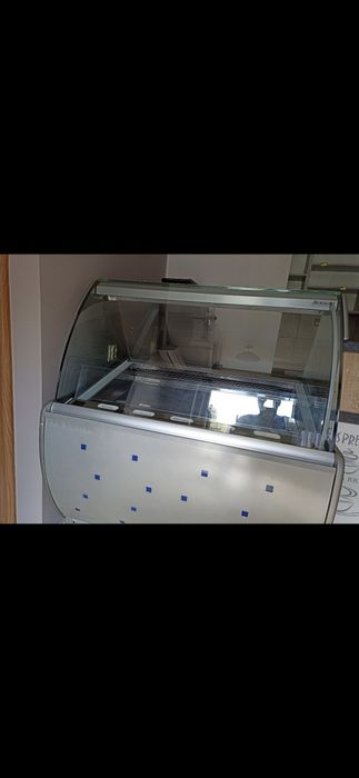 Lodziarka Yuka używana ,7 kuwet