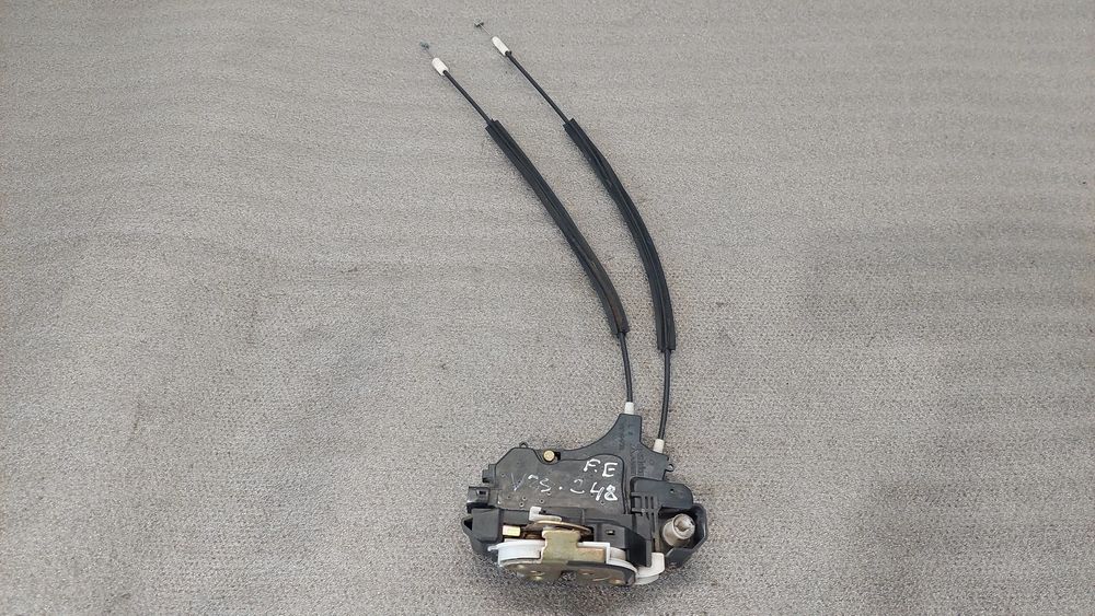 Fechadura / fecho porta frente esquerdo MITSUBISHI Colt VI (Z3_A, Z2_A