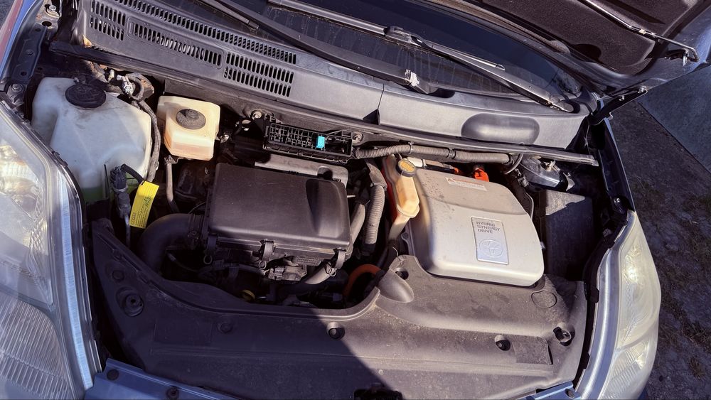 Продум toyota prius 20