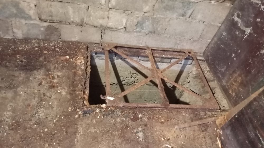 Сдам гараж ОГРОМНЫЙ на 12 Квартале