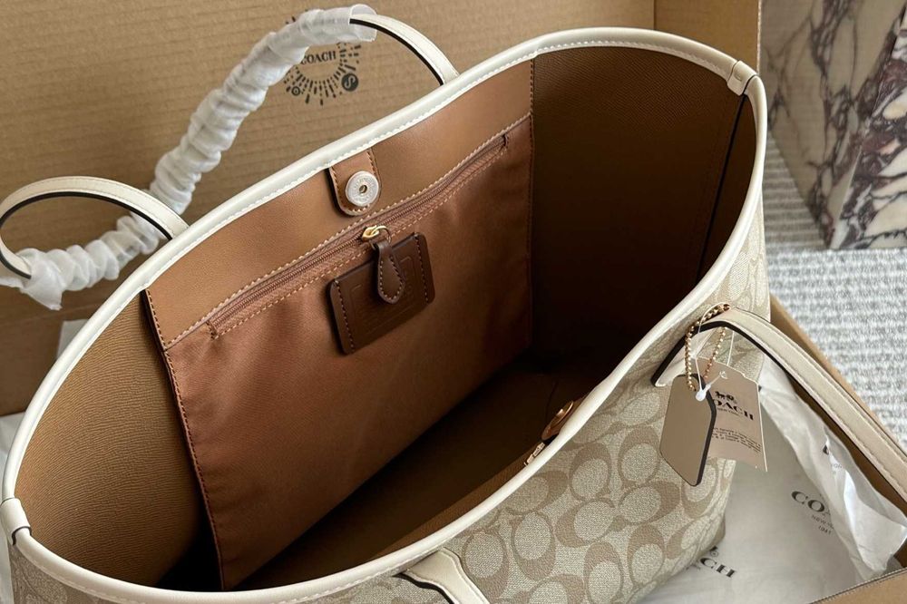 Сумка Coach tote city