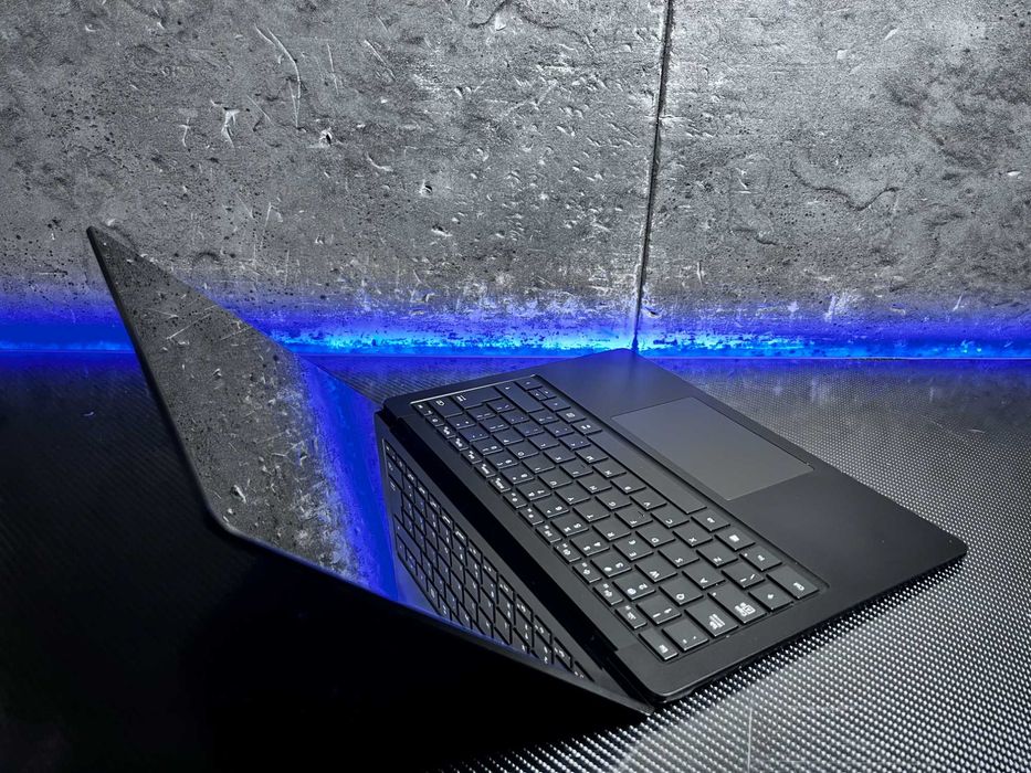 Surface 3 | i5-1035G7 2K DOTYK | 8/256GB SSD | Mobilny Tytan | WIN 11