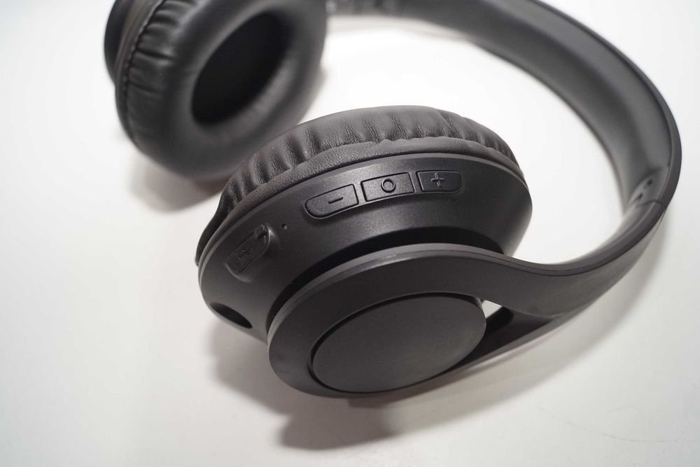 2003 Bezprzewodowe słuchawki tv dla seniora Bluetooth ze stacją