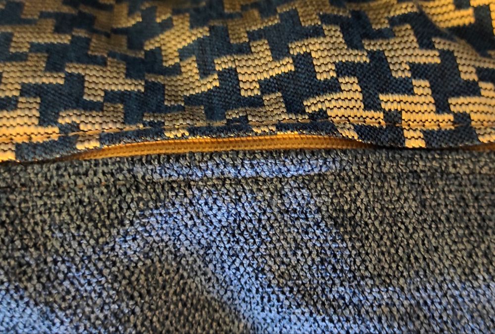 Наволочка гобелен  2 шт