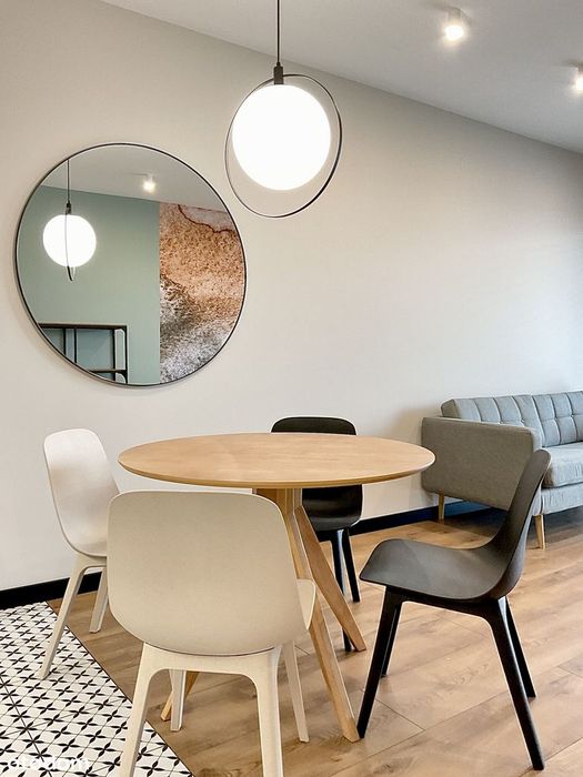 Apartament w Sercu Łodzi Otulony Zielenią – Osiedle 8 Dębów