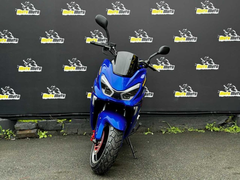 Скутер SPARK SP150S-18