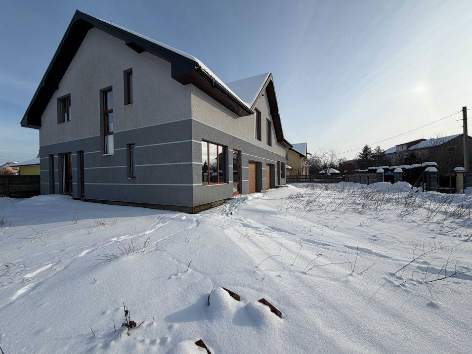 Шикарний Будинок біля Міста готовий до ремонту