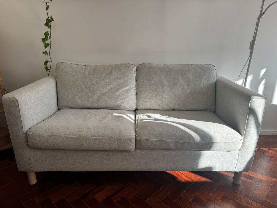 Sofá PÄRUP IKEA – 2 lugares – Gunnared bege