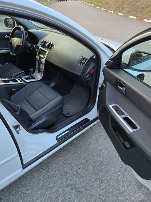 Volvo V50 2012 D3 Aisin