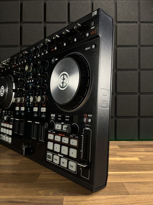 traktor kontrol s4 - Купить студийное оборудование - Цена на OLX.ua