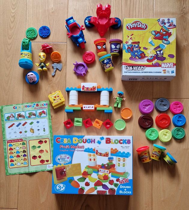 Play Doh Marvel zestawy PREZENT Captain America, Spider Man, strażak