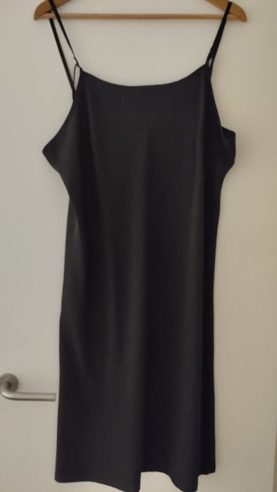Vestido chique renda preto cerimónia