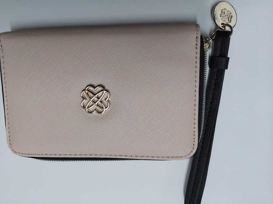Elegante bolsa para telemóvel cor nude excelente qualidade