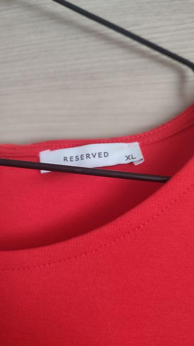 Sukienka Reserved