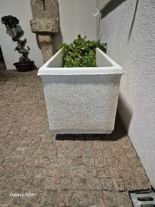 Floreira pedra grande