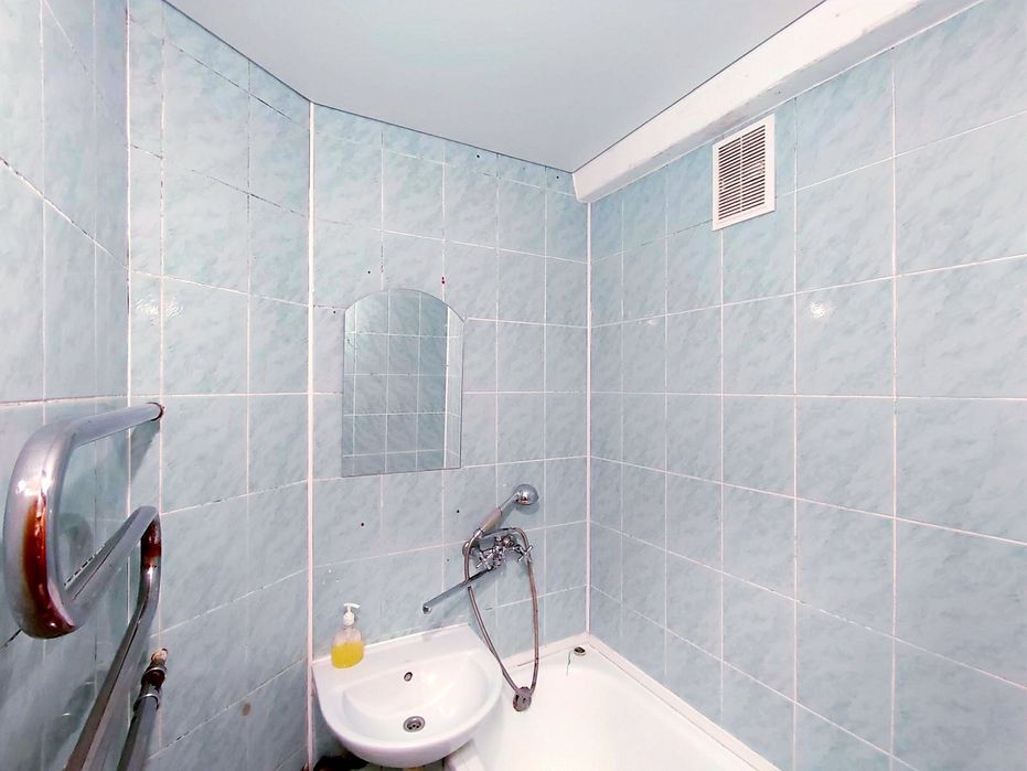 2-кім. Проспект миру."Сайгон","Фокстрот".Погодинно, подобово.Ціна доби