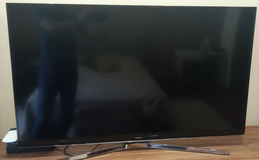 Телевізор Samsung UE48J6300