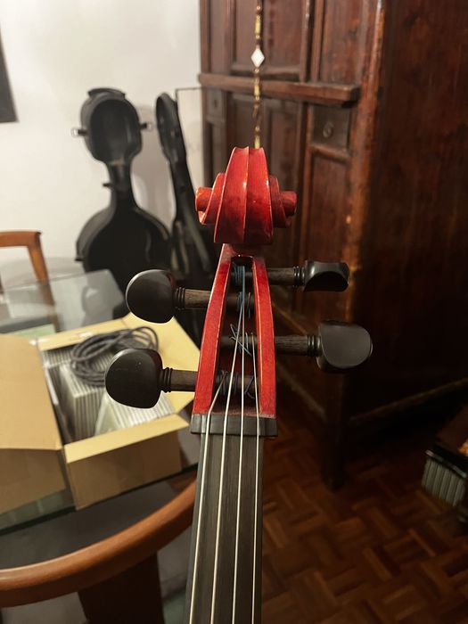 Violoncelo / cello antigo