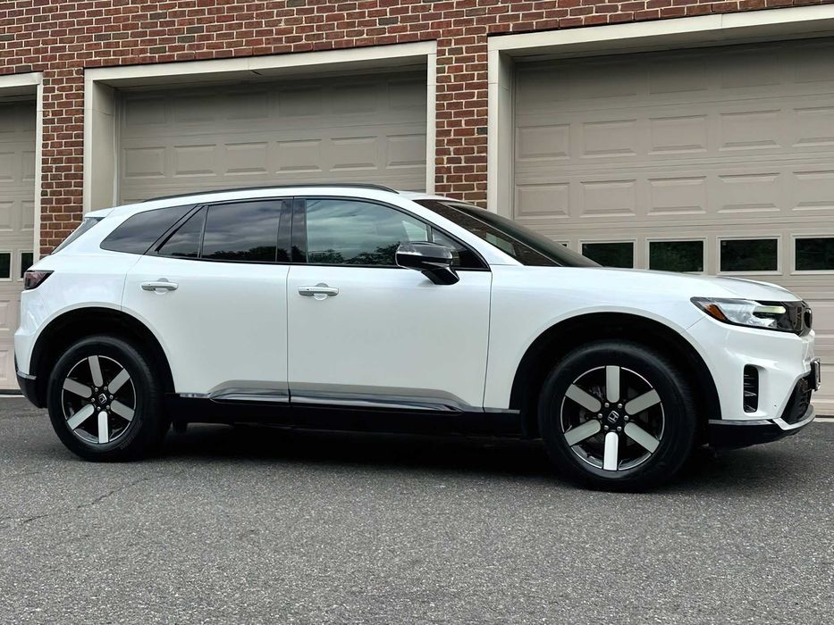 Honda Prologue      2024
