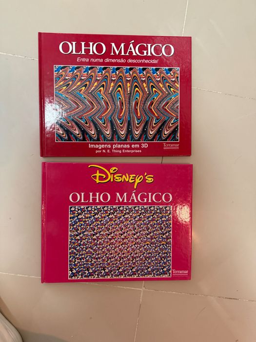 Livro o olho mágico imagens planas em 3D