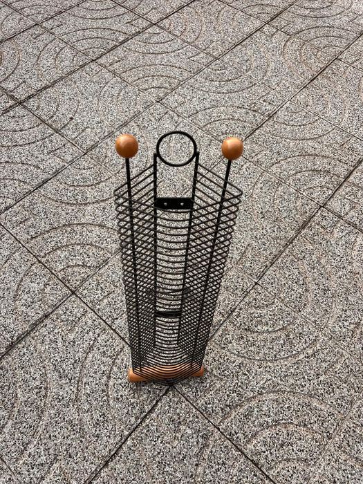 Vertical Stand for 40 CDs64409253003905122