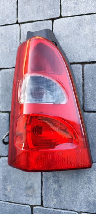 Lampa lewa tył Opel Agila A Suzuki Wagon R +