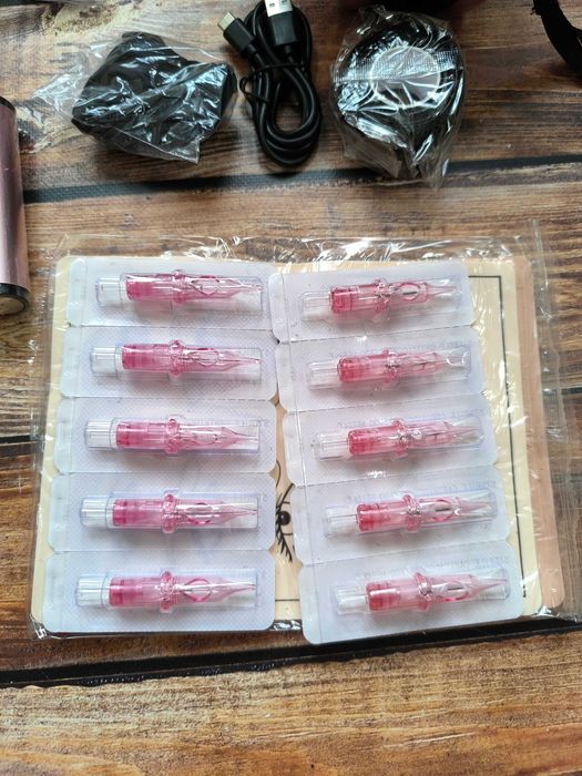 Bezprzewodowy zestaw do makijażu permanentnego 2x900mAh