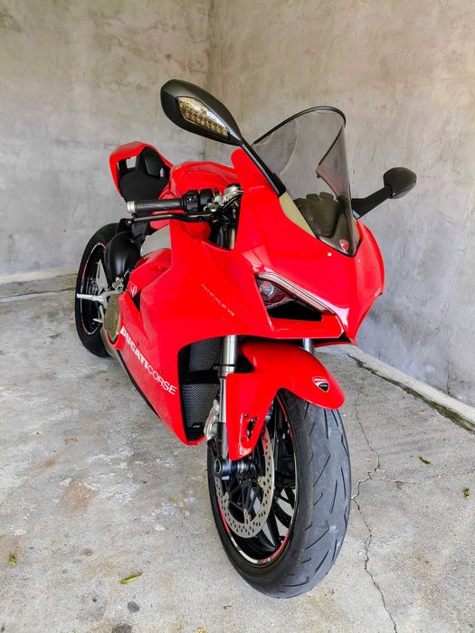 Ducati Panigale V4 Nacional