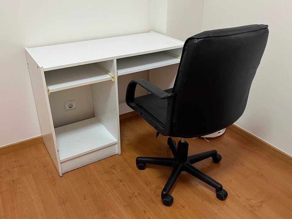 Secretária de melamina branca