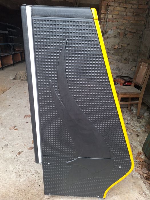 Холодильна вітрина Умка 1.2м