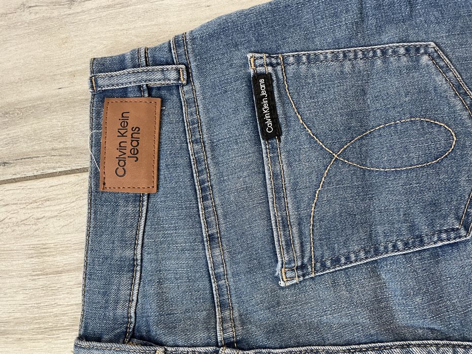 Шорти Calvin Klein 37р