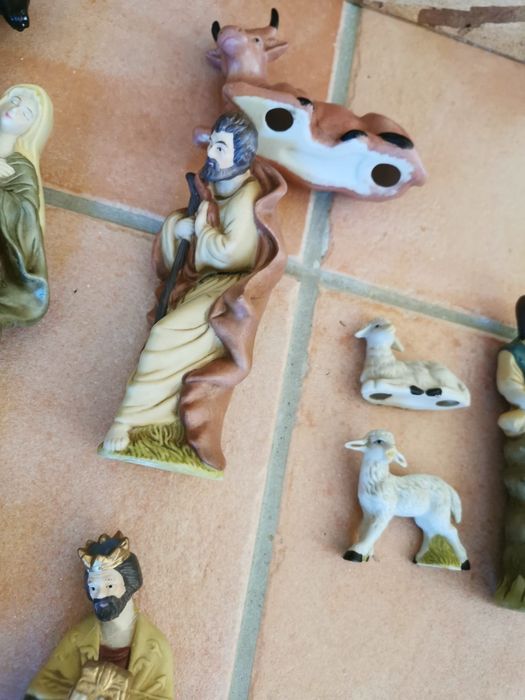 Presépio em porcelana 12 peças