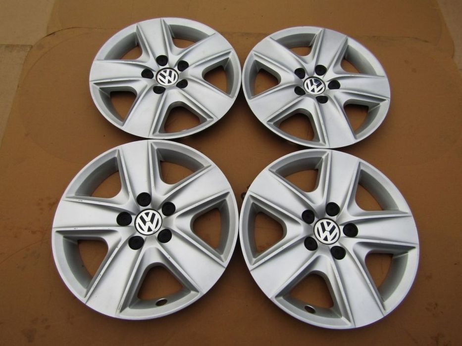 1x kołpak 16 strukturalny vw golf v vi vii passat caddy touran 5x112 ładny