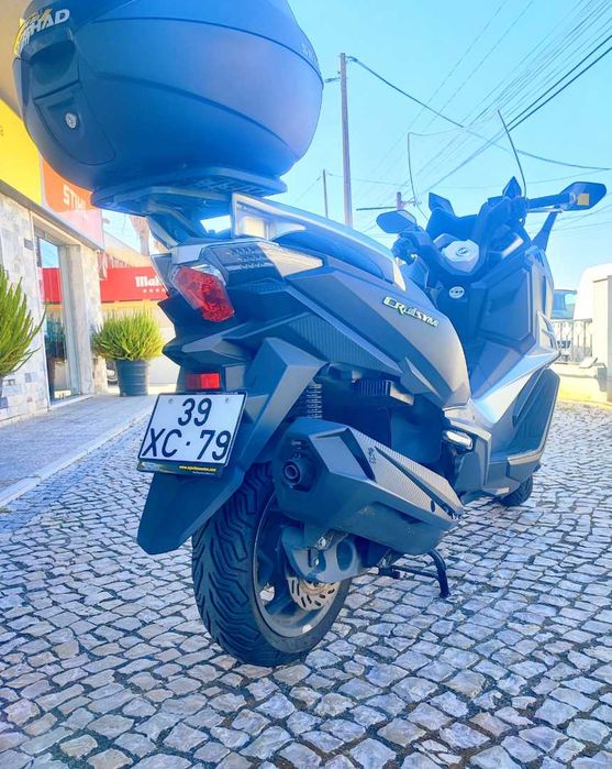 SYM Cruisym 300 ABS 2019 Elegante, confortável e pronta para o dia a dia ou viajar