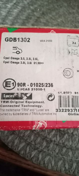 OPEL Тяга рулевая левая плюс колодки  GDB 1302  Omega A/Senator B SIDE