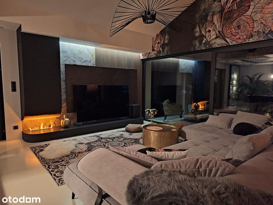 Designerski dom na wynajem o powierzchni 200 m², położony w Żyrardowie