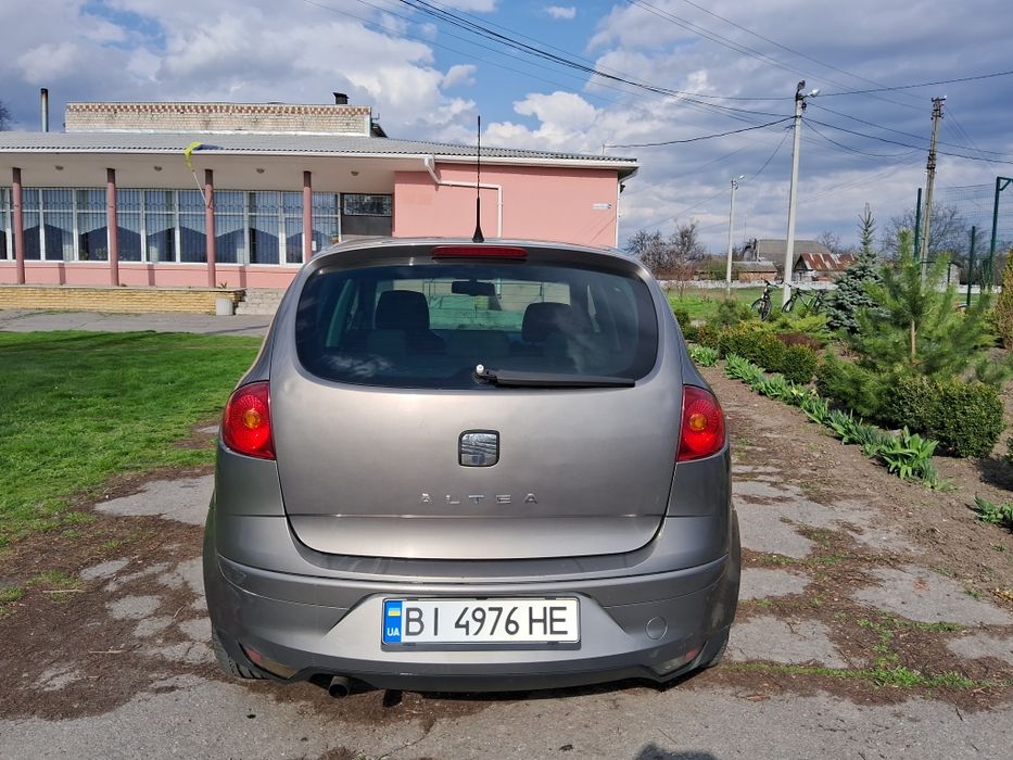Автомобіль Сеат Альтеа