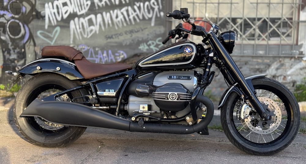Мотоцикл BMW R18 2021 рік
